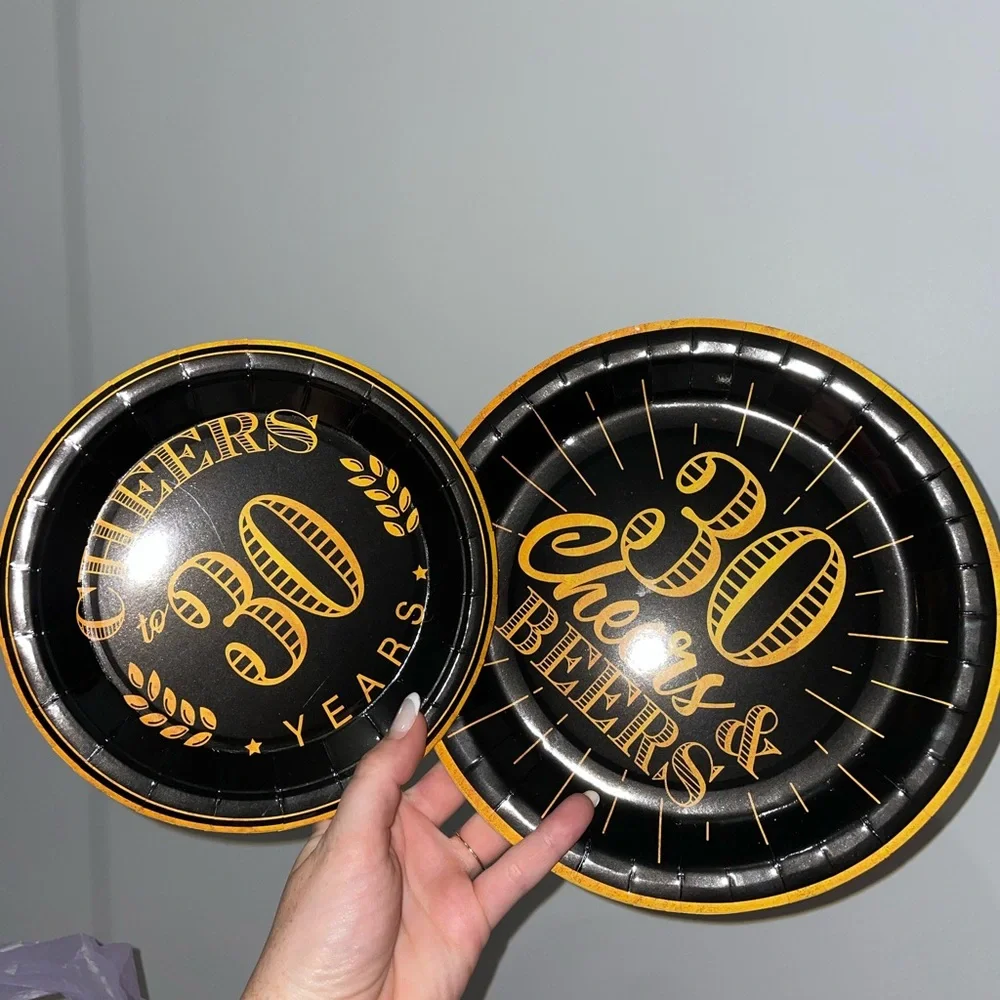Cheers to 30 Years Black and Gold Party Plates & napkins
